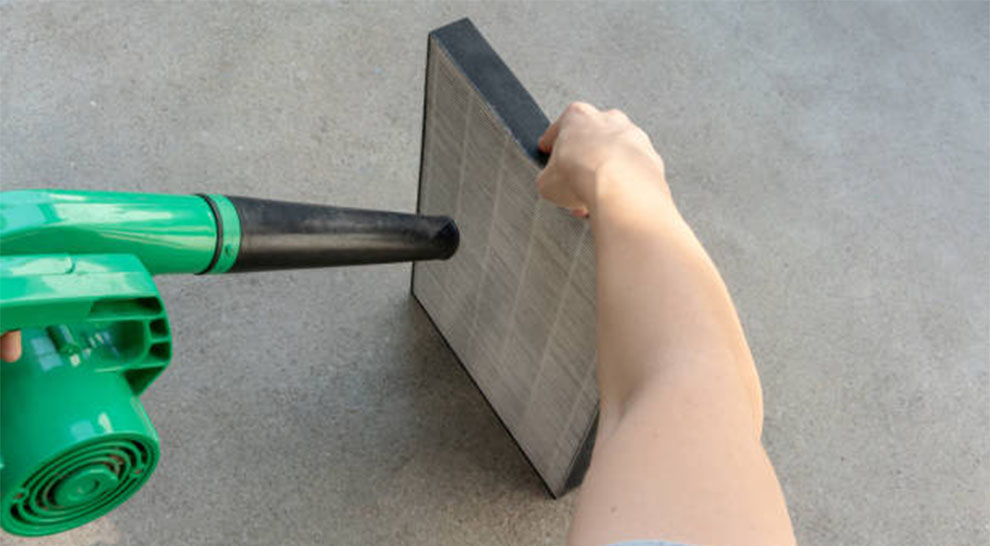 Best Way To Clean A Lawn Mower’s Paper Air Filter